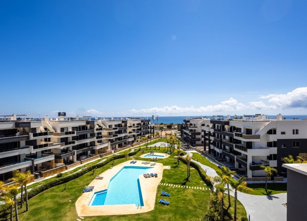 Resale - Apartment - Top Floor Apartment - Playa Flamenca