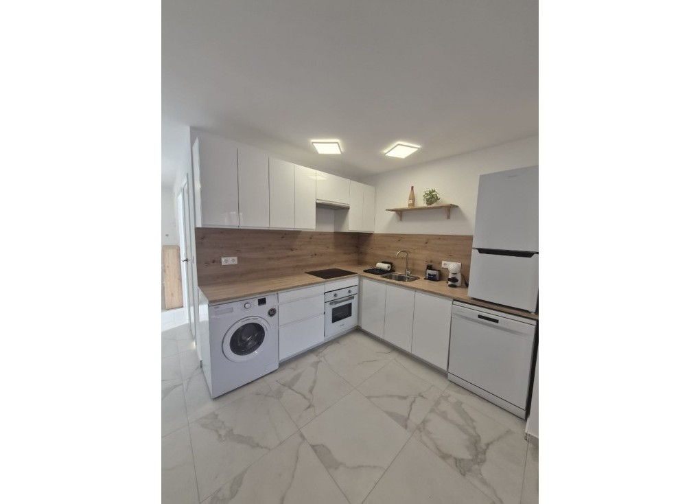 Resale - Apartment - Top Floor Apartment - Torrevieja - Acequion
