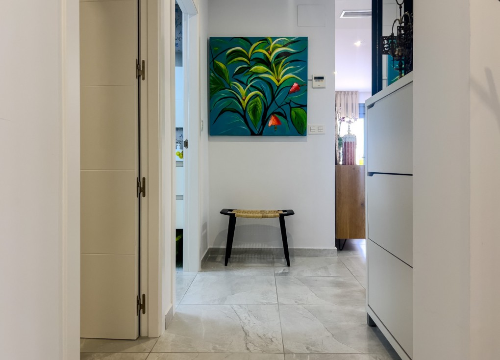 Resale - Apartment - Top Floor Apartment - Torrevieja