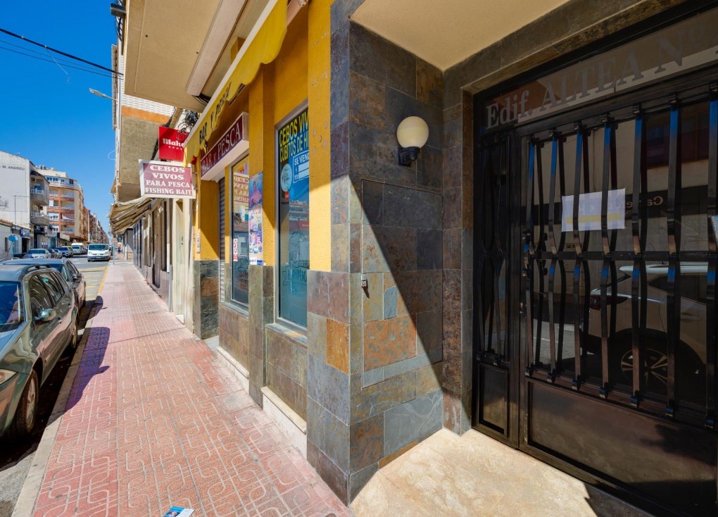 Resale - Apartment - Top Floor Apartment - Torrevieja