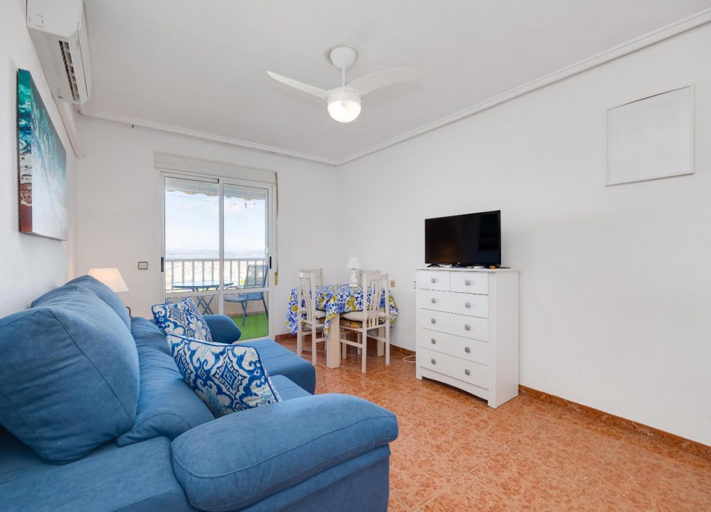 Resale - Apartment - Top Floor Apartment - Torrevieja