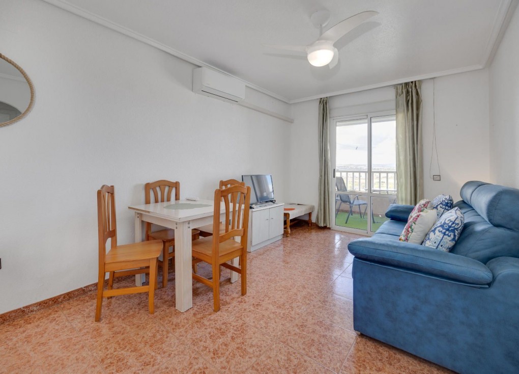 Resale - Apartment - Top Floor Apartment - Torrevieja