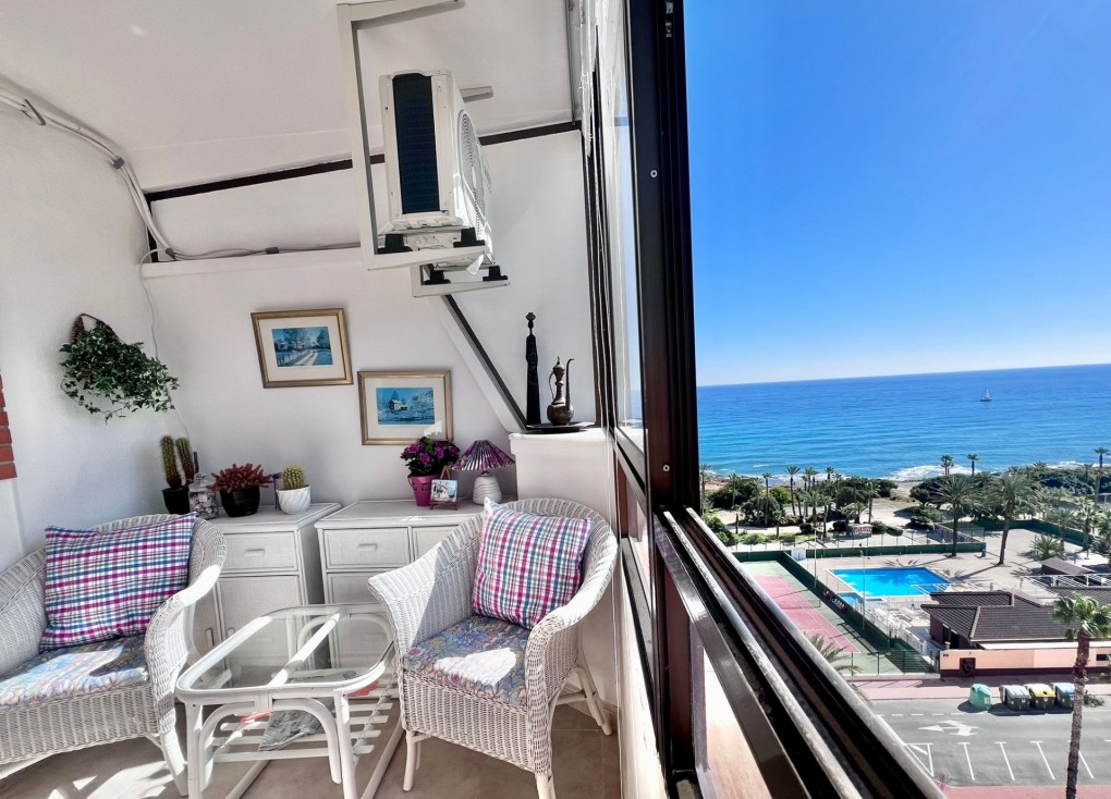 Resale - Apartment - Torrevieja - Cabo cervera
