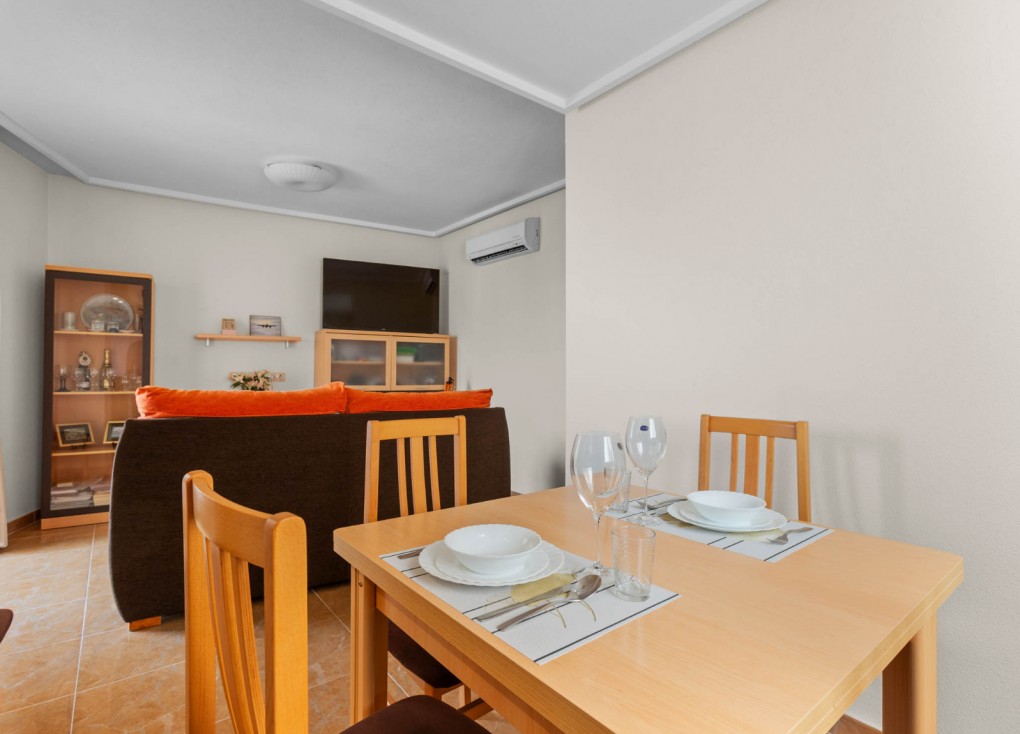 Resale - Apartment - Torrevieja - El Molino