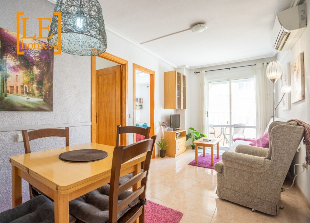 Resale - Apartment - Torrevieja - El Molino