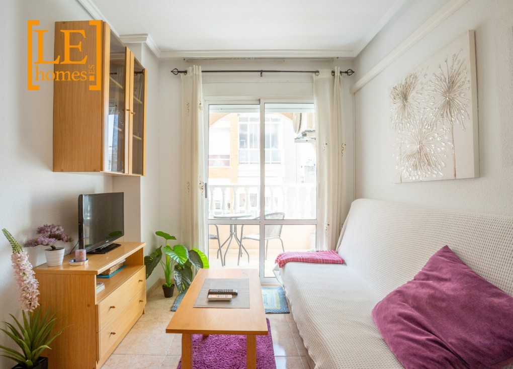 Resale - Apartment - Torrevieja - El Molino