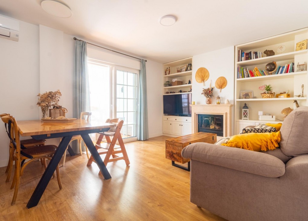 Resale - Apartment - Torrevieja - La veleta