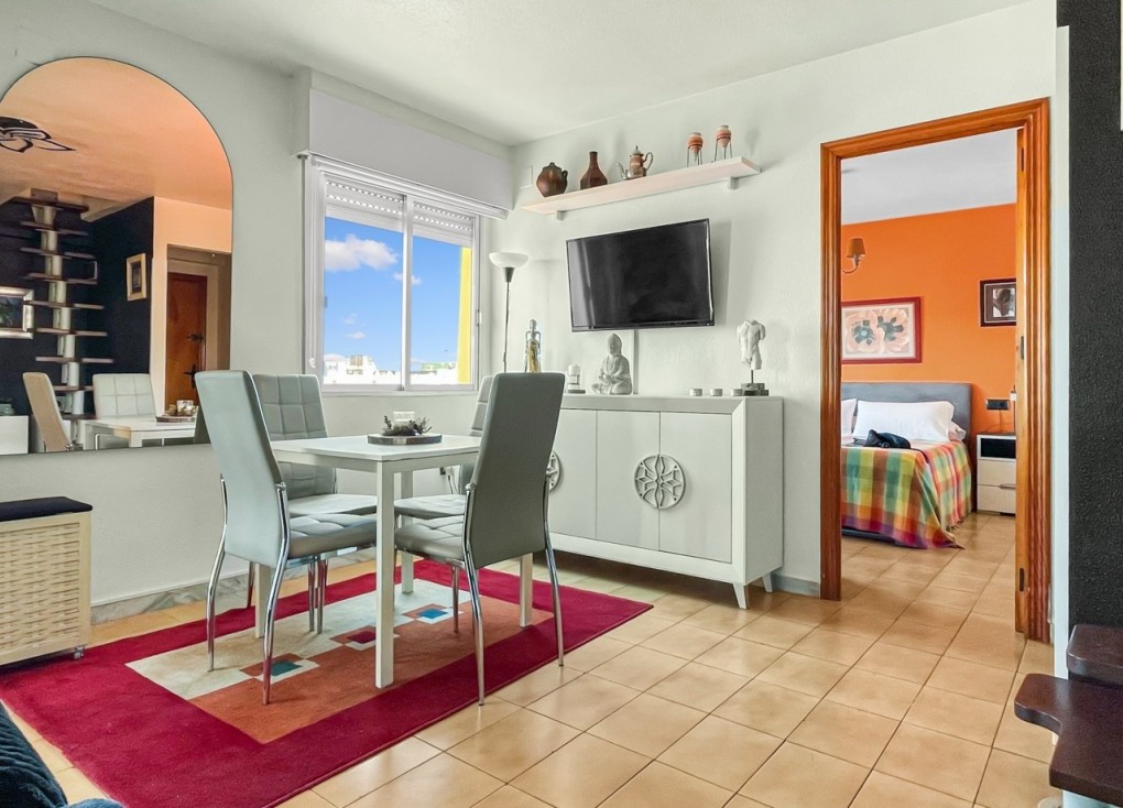 Resale - Apartment - Torrevieja - La veleta