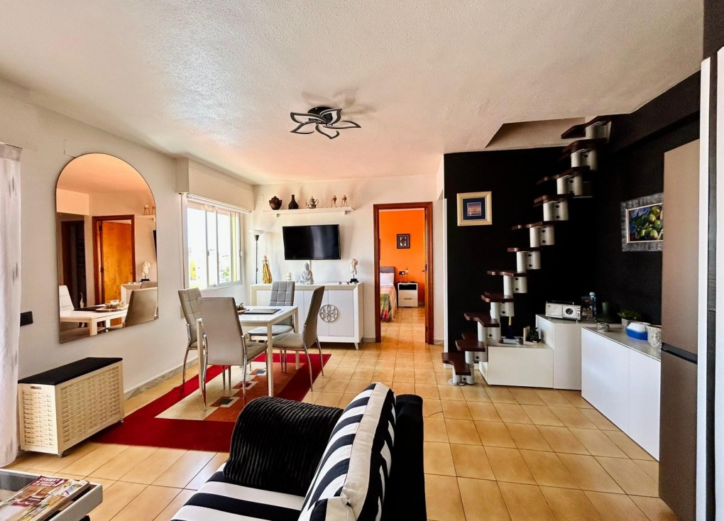Resale - Apartment - Torrevieja - La veleta