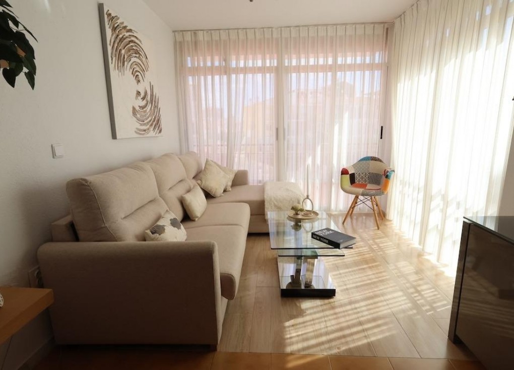 Resale - Apartment - Torrevieja - La veleta