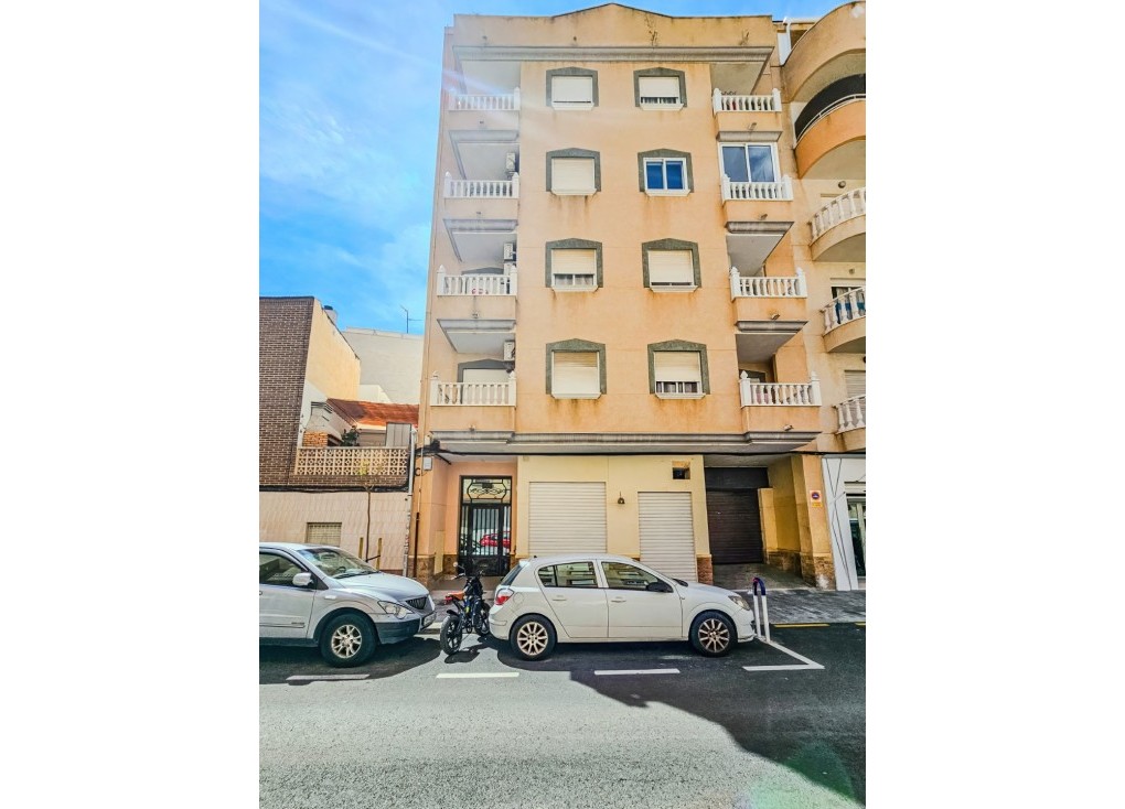Resale - Apartment - Torrevieja - Playa del Cura