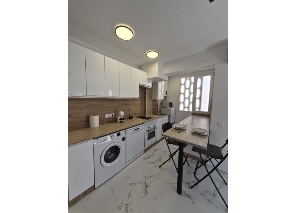 Resale - Apartment - Torrevieja - Playa del Cura