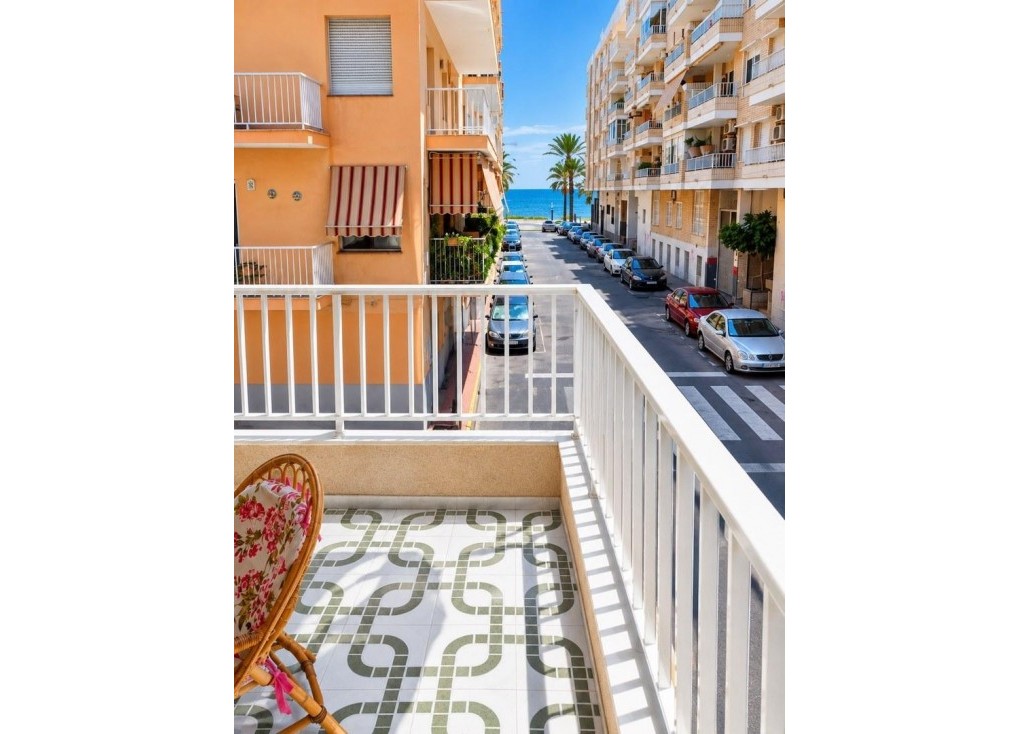 Resale - Apartment - Torrevieja - Playa del Cura
