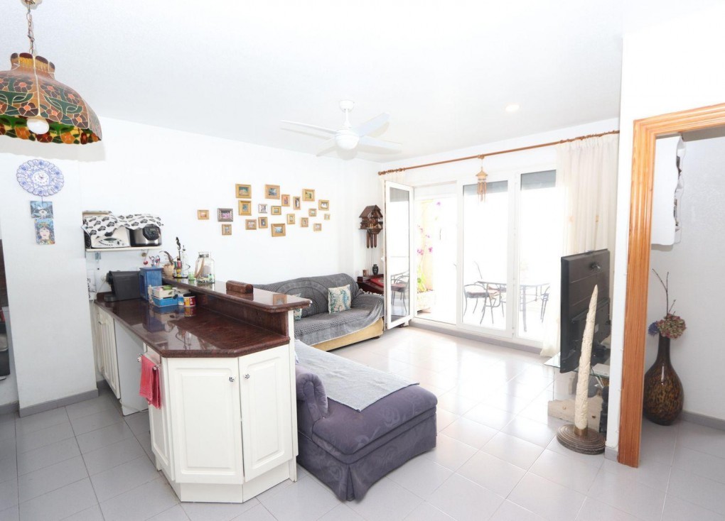 Resale - Apartment - Torrevieja - Playa Flamenca