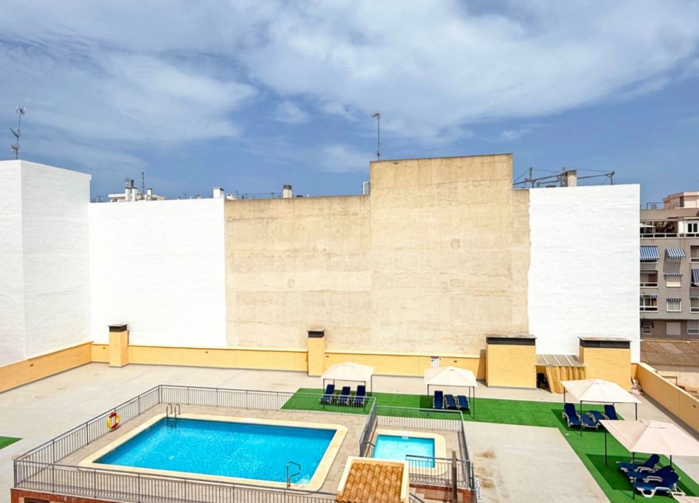 Resale - Apartment - Torrevieja