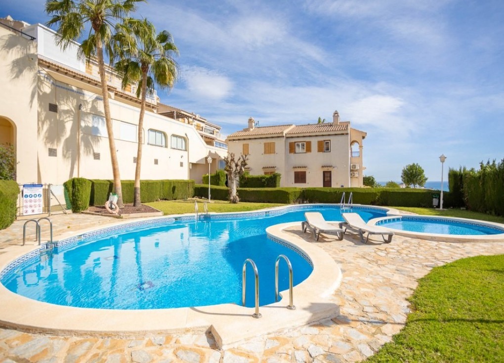 Resale - Apartment - Torrevieja