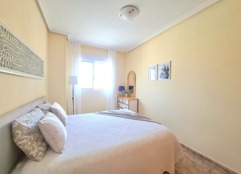 Resale - Apartment - Torrevieja