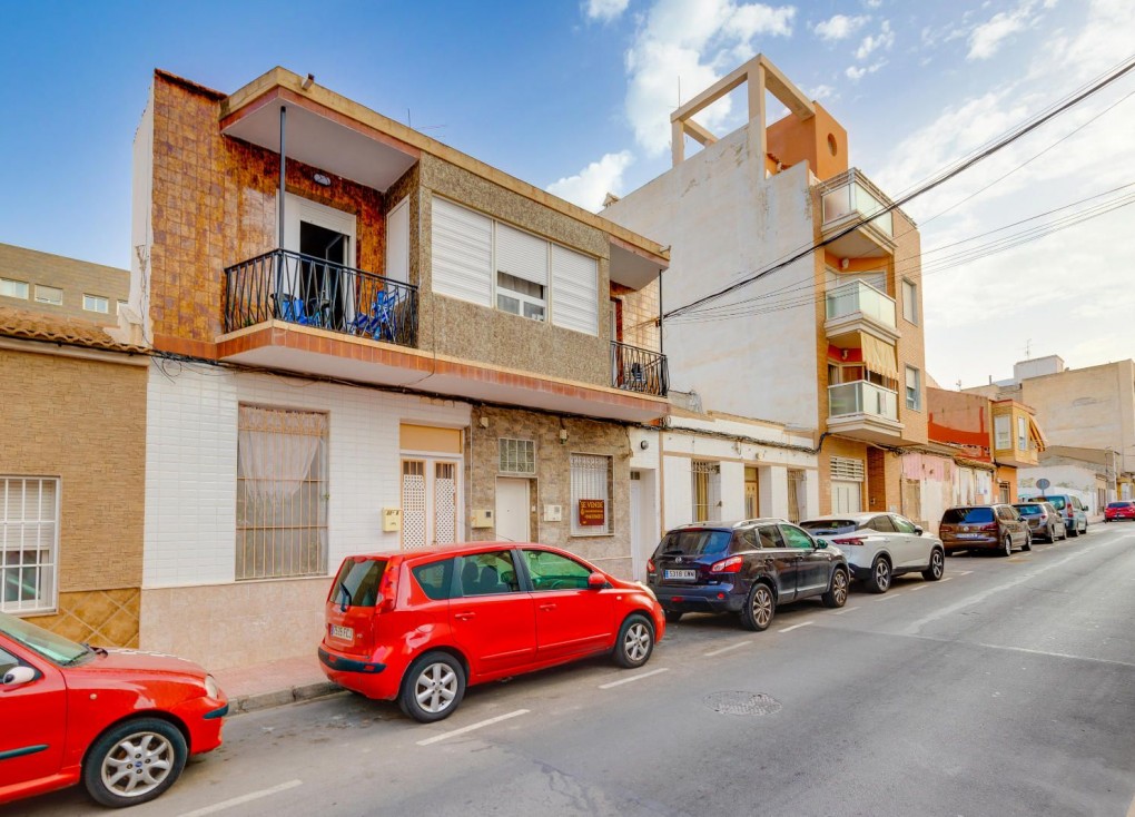 Resale - Apartment - Torrevieja