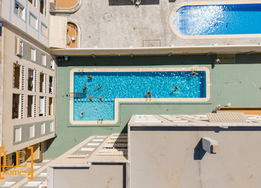 Resale - Apartment - Torrevieja