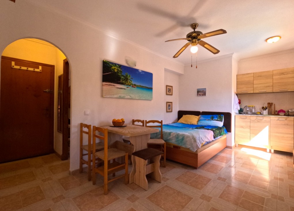 Resale - Apartment - Torrevieja