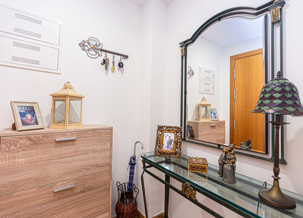 Resale - Apartment - Torrevieja