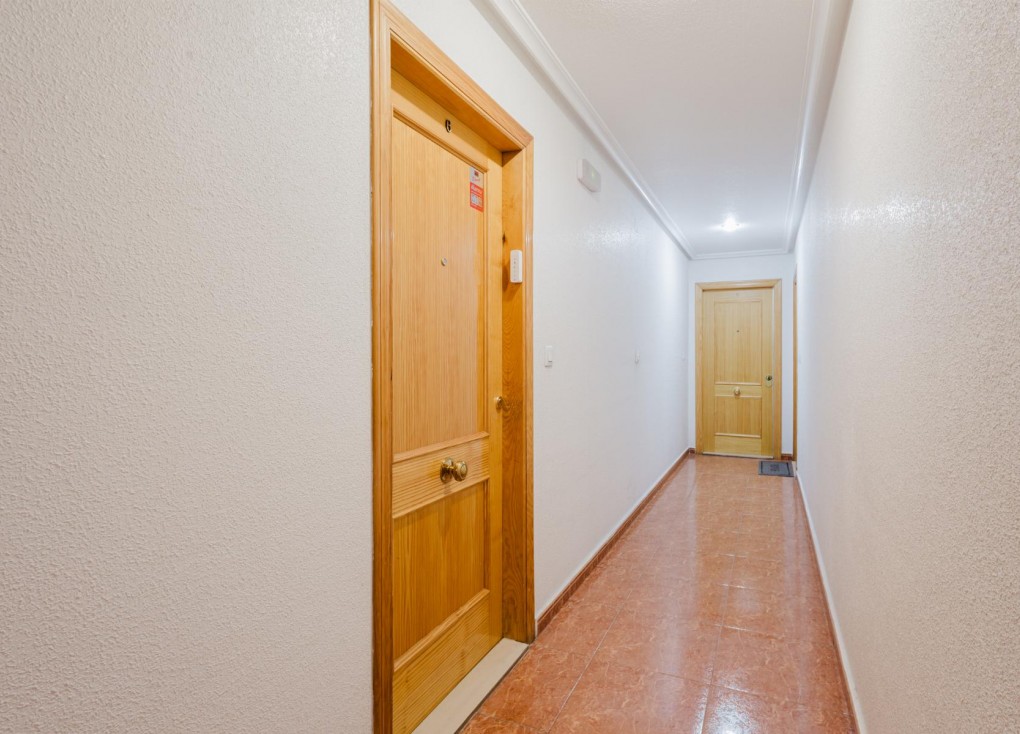 Resale - Apartment - Torrevieja