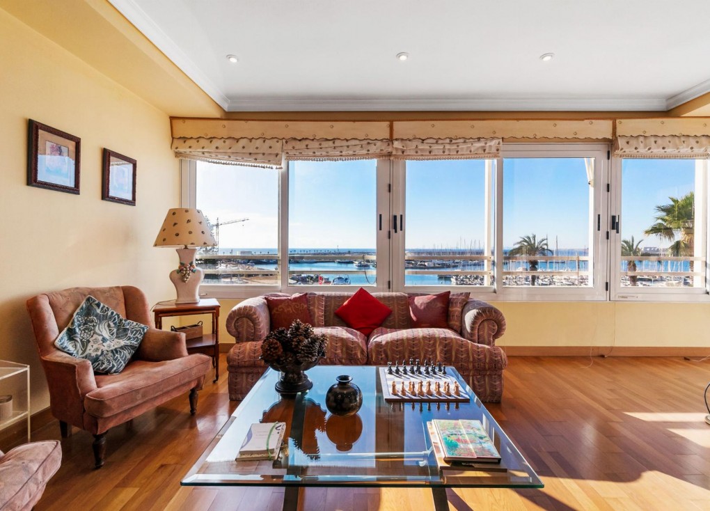 Resale - Apartment - Torrevieja