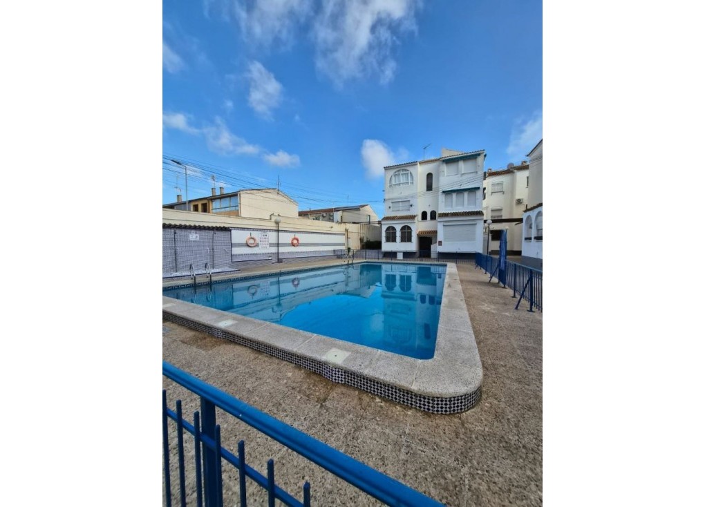 Resale - Apartment - Torrevieja