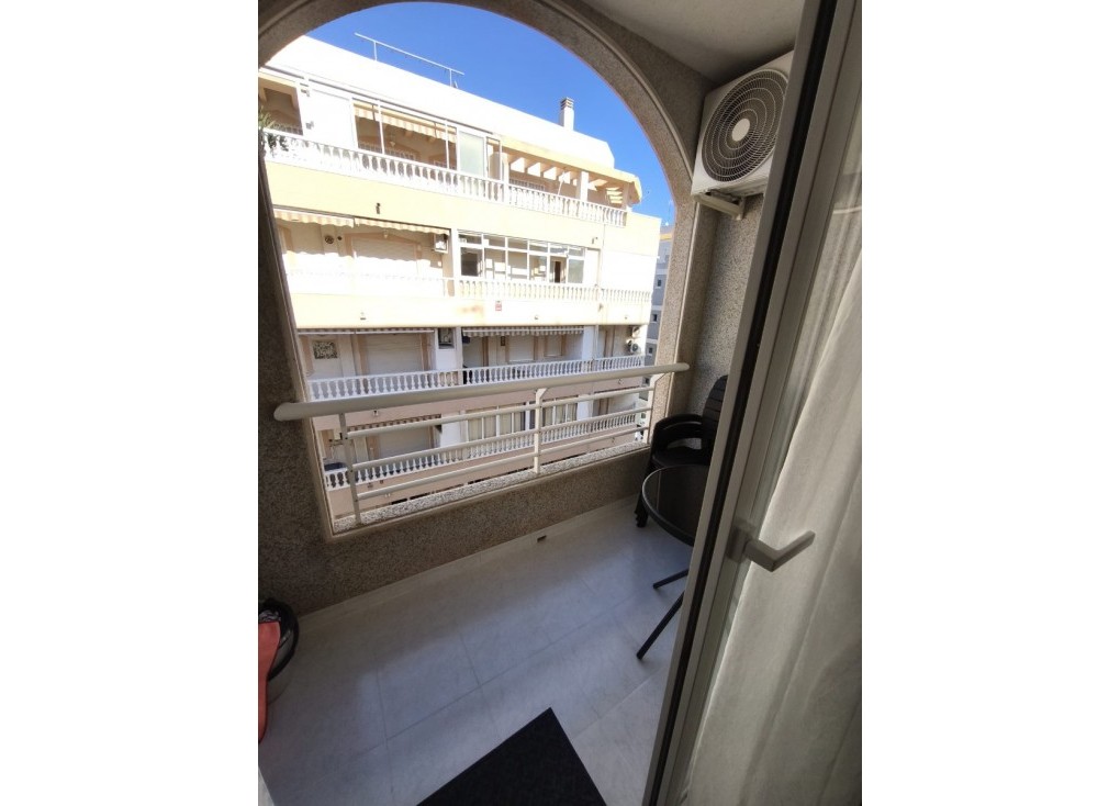 Resale - Apartment - Torrevieja