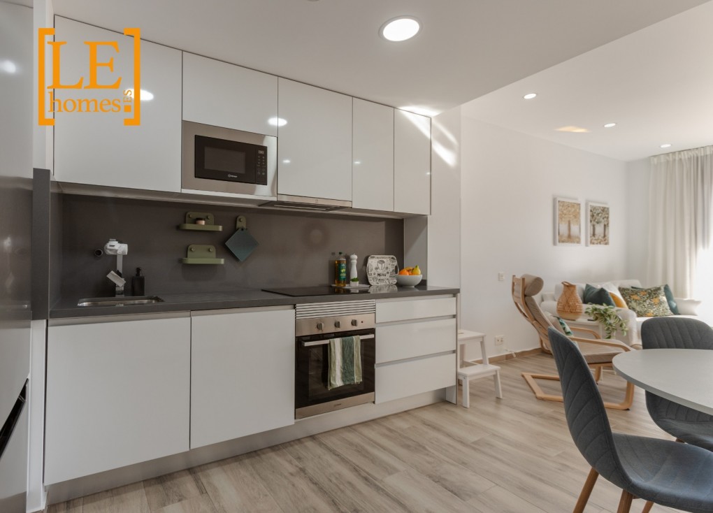 Resale - Apartment - Torrevieja