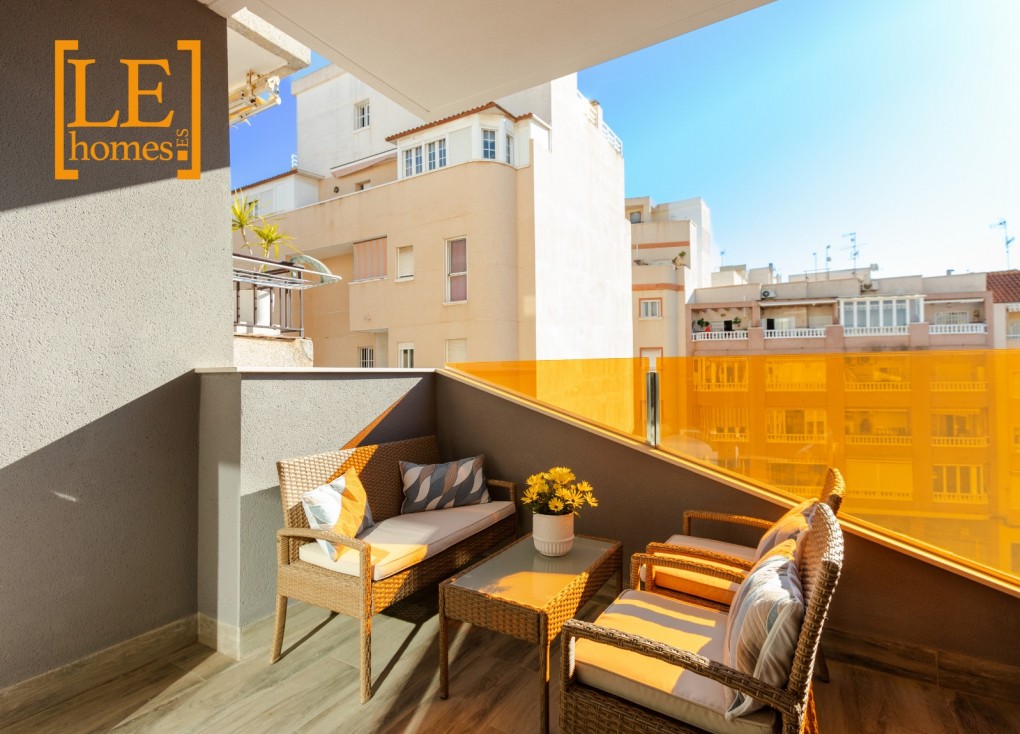 Resale - Apartment - Torrevieja