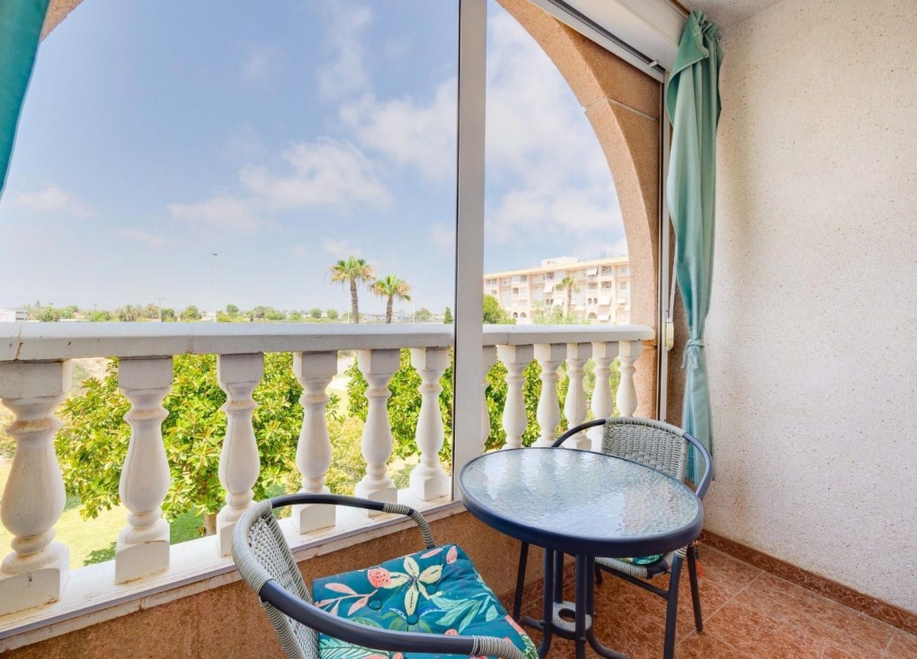 Resale - Apartment - Torrevieja