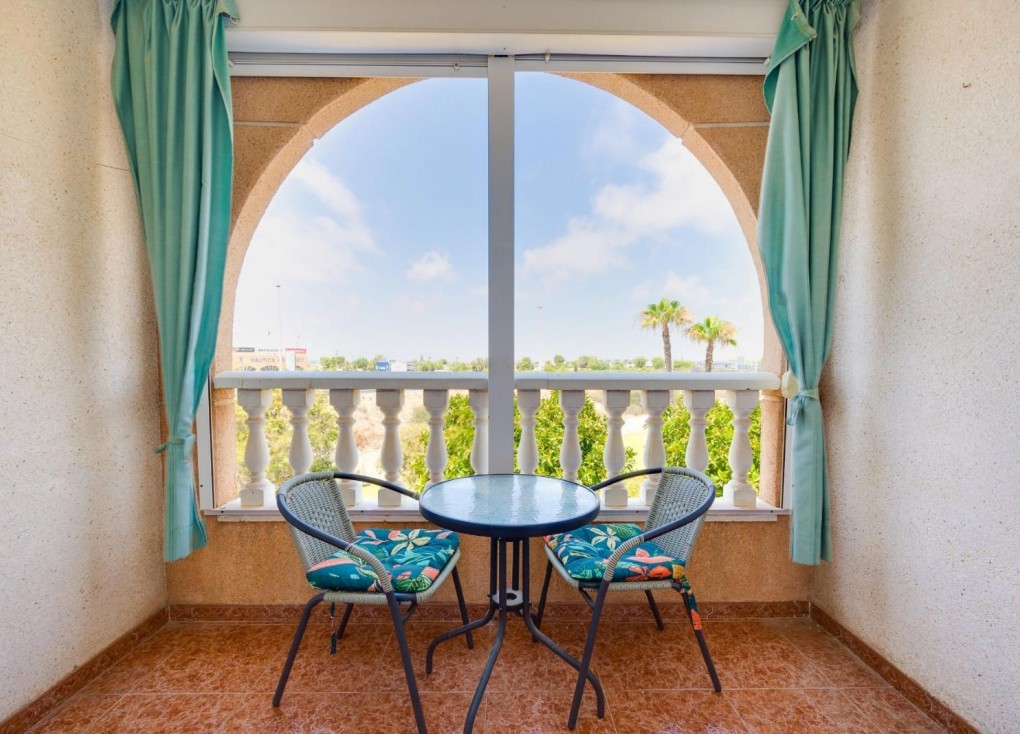 Resale - Apartment - Torrevieja