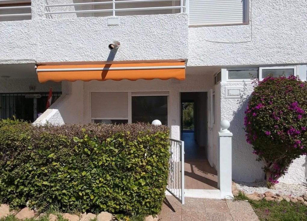 Resale - Bungalow - Orihuela Costa - Villamartín