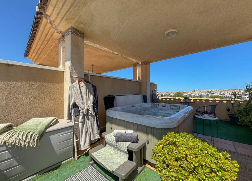 Resale - Bungalow - Orihuela Costa - Villamartín