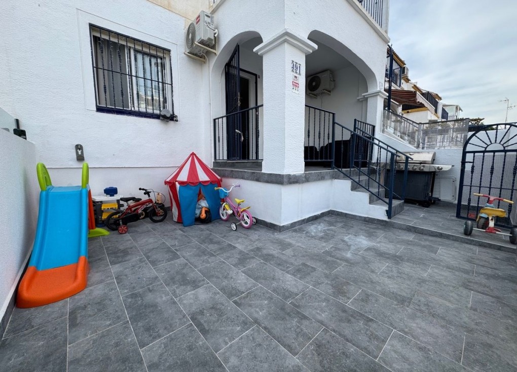 Resale - Bungalow - Playa Flamenca