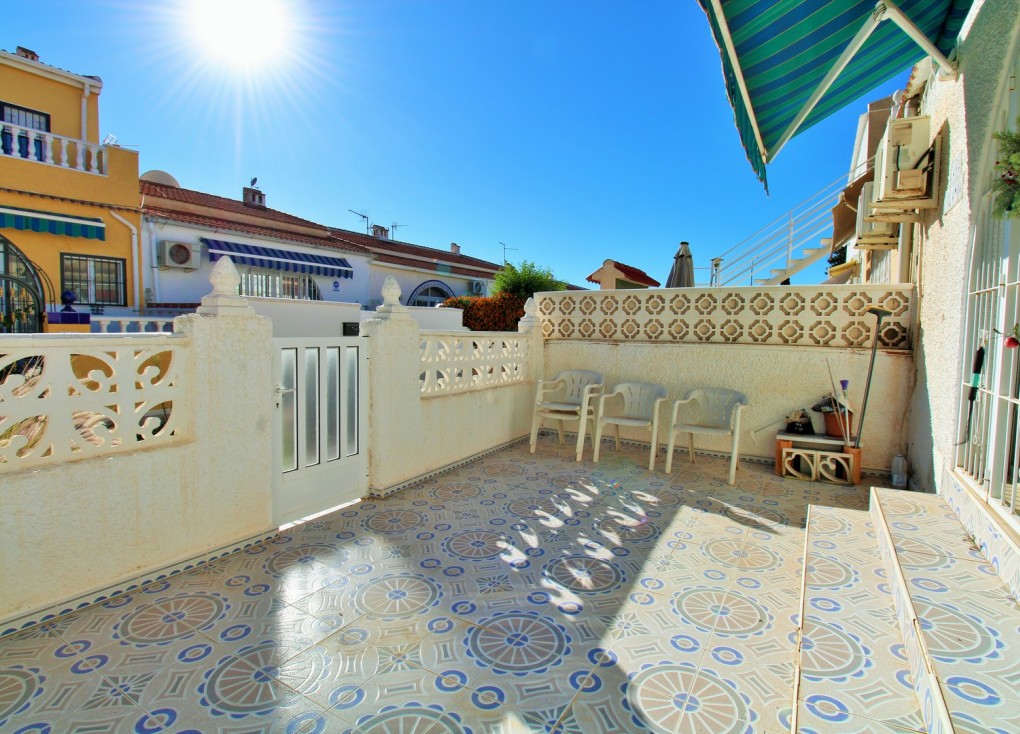 Resale - Bungalow - Torrevieja - El chaparral
