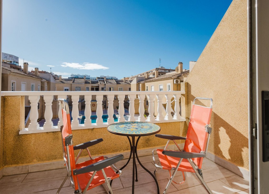 Resale - Bungalow - Torrevieja