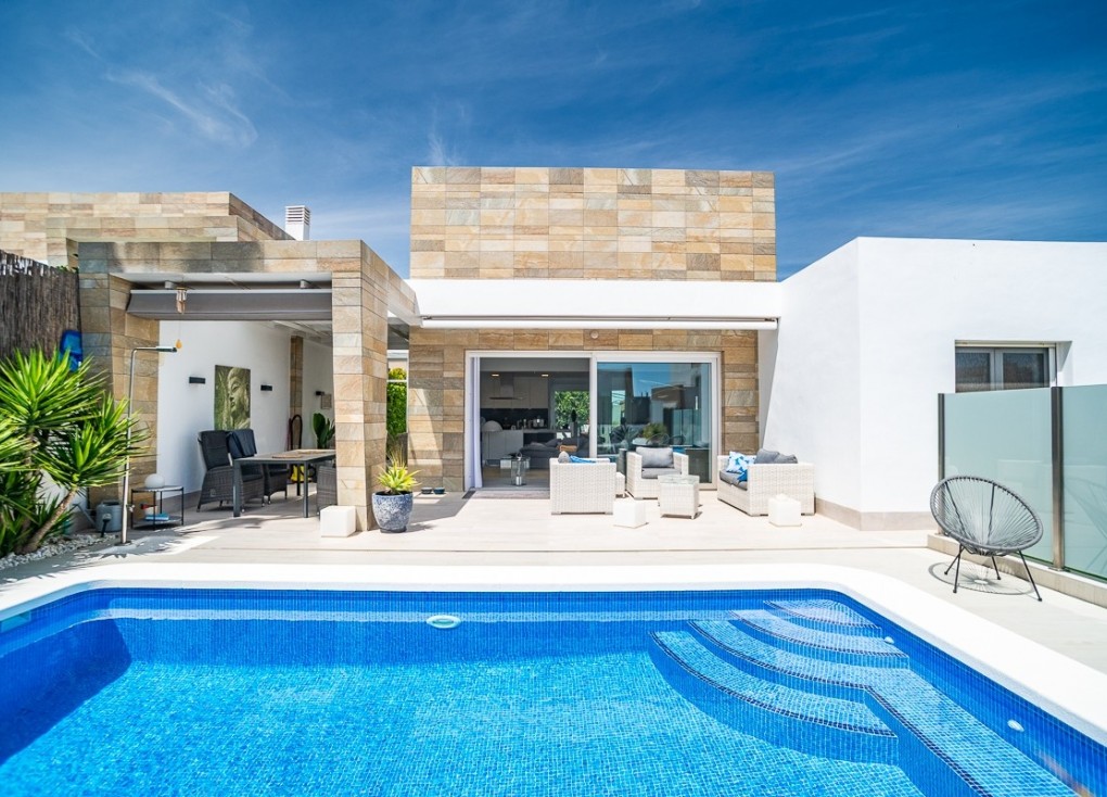 Resale - Chalet - Algorfa - La Finca Golf
