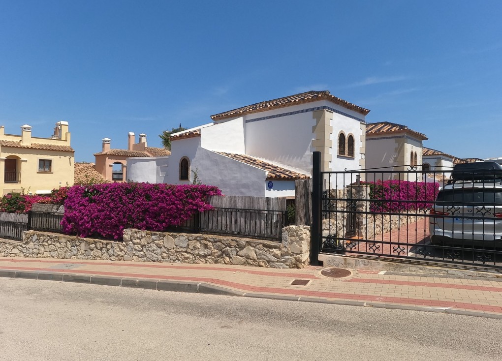 Resale - Chalet - Algorfa - La Finca Golf