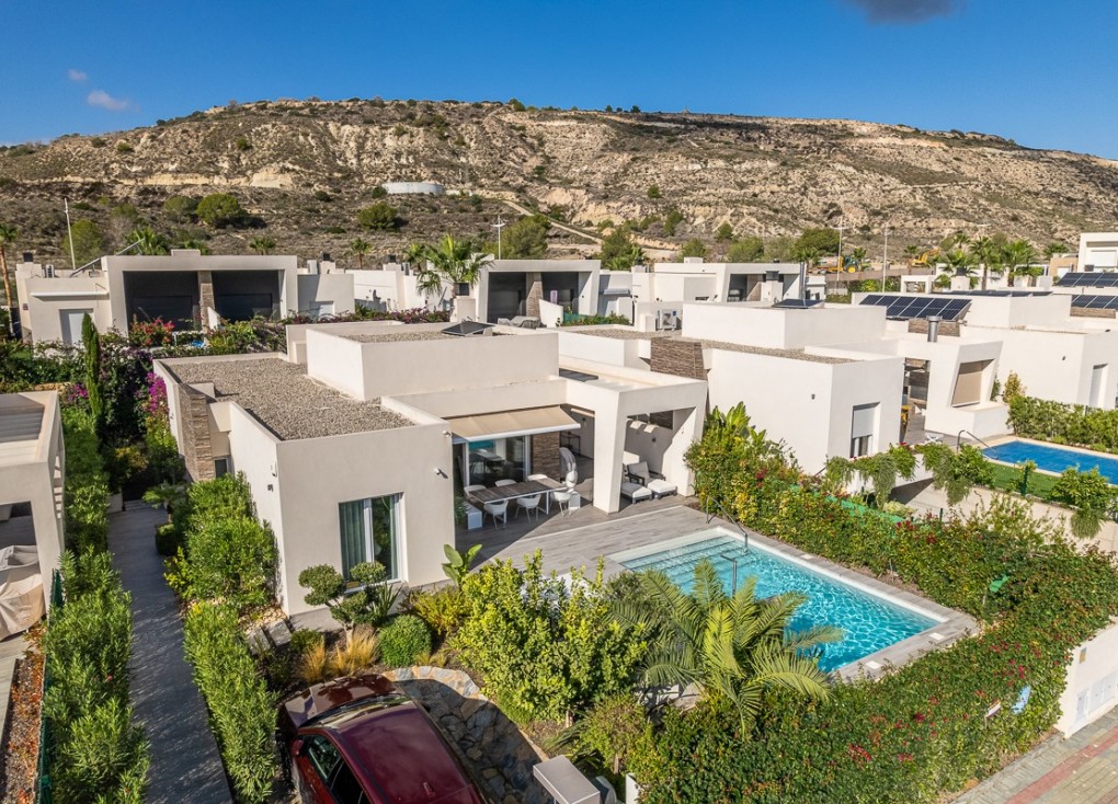 Resale - Chalet - Algorfa