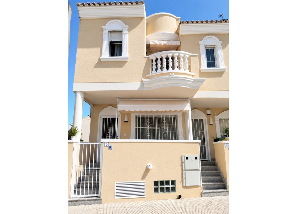 Resale - Chalet - Almoradí - Heredades
