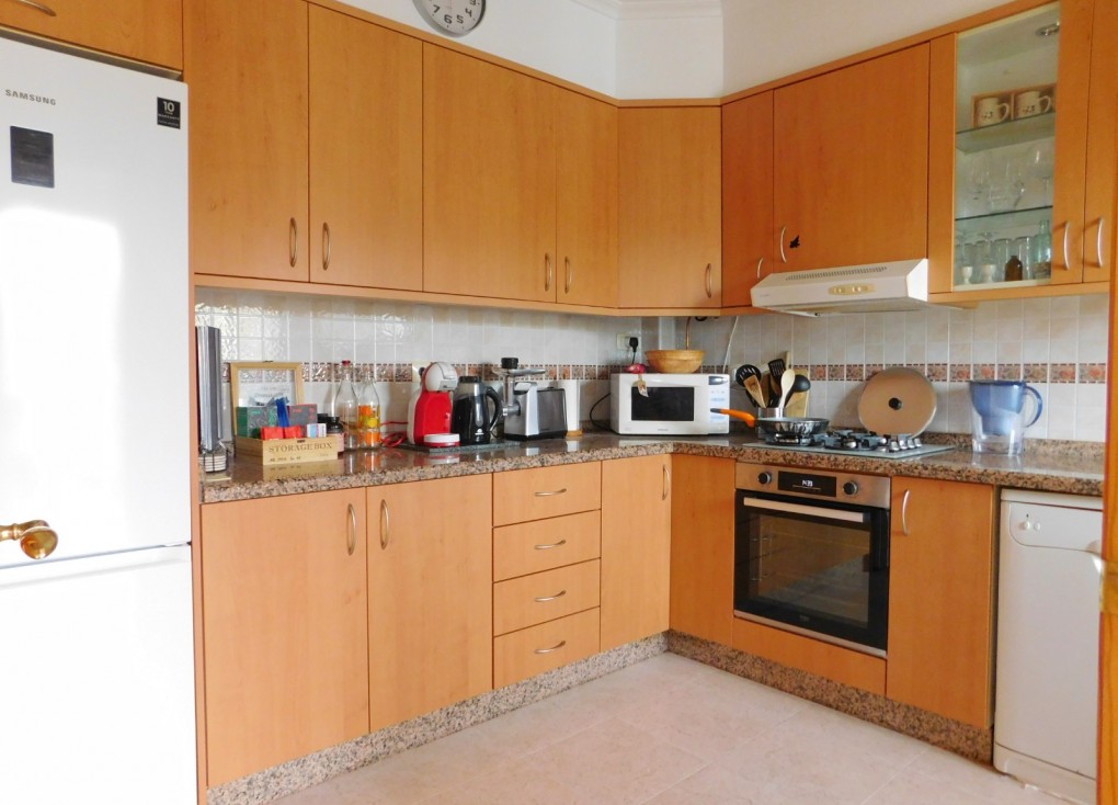 Resale - Chalet - Bigastro