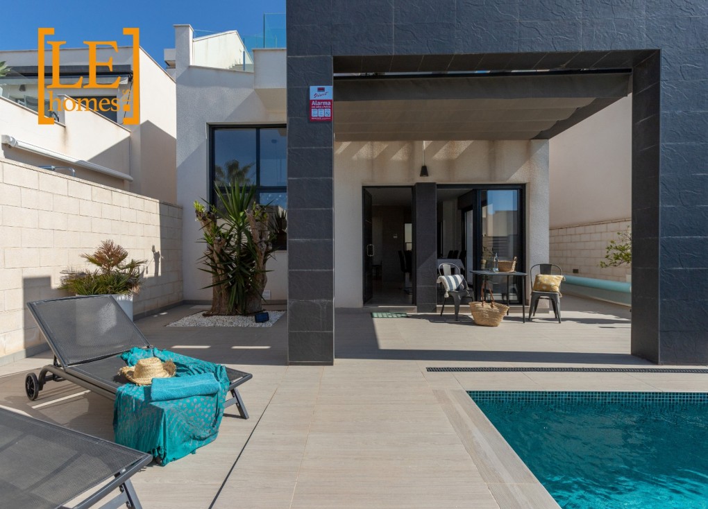 Resale - Chalet - Ciudad quesada - Rojales