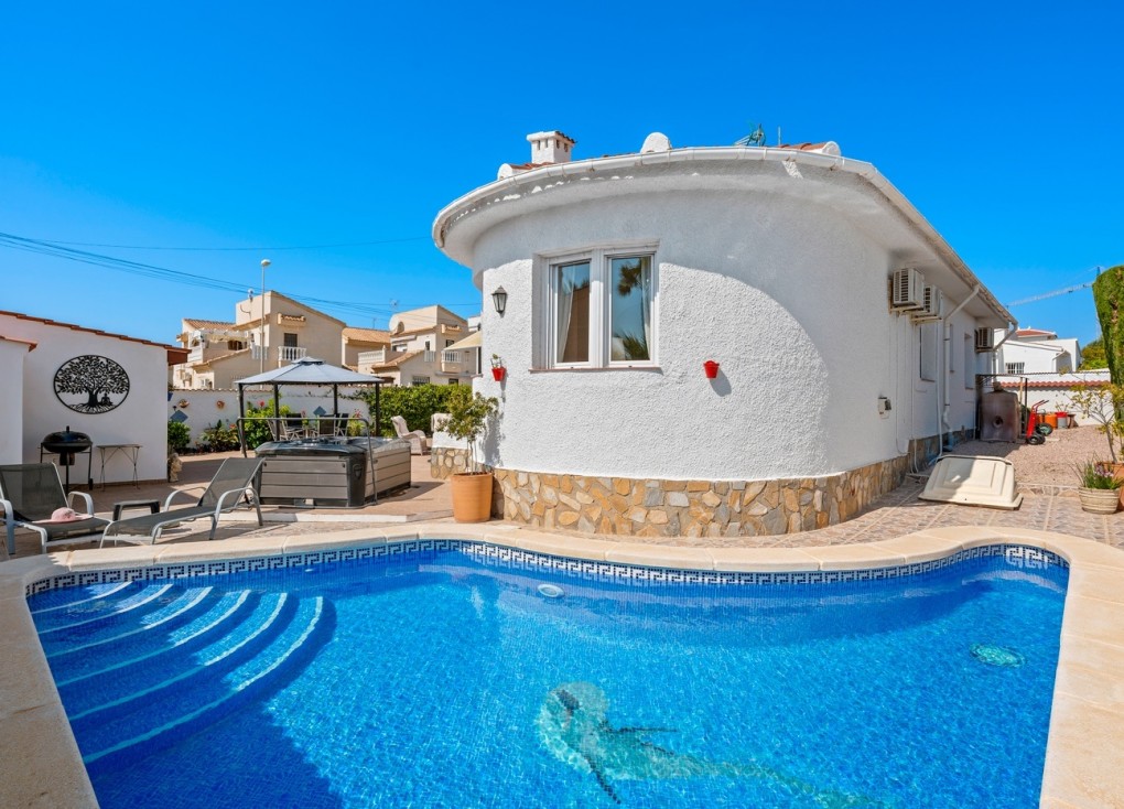 Resale - Chalet - Ciudad quesada - Rojales