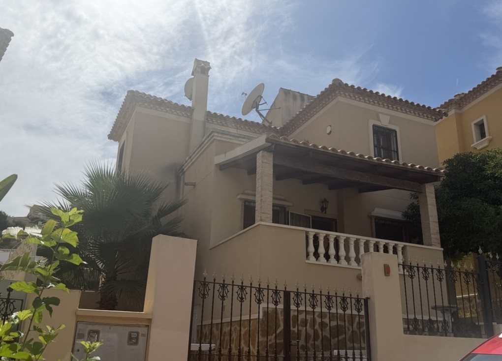 Resale - Chalet - Ciudad quesada