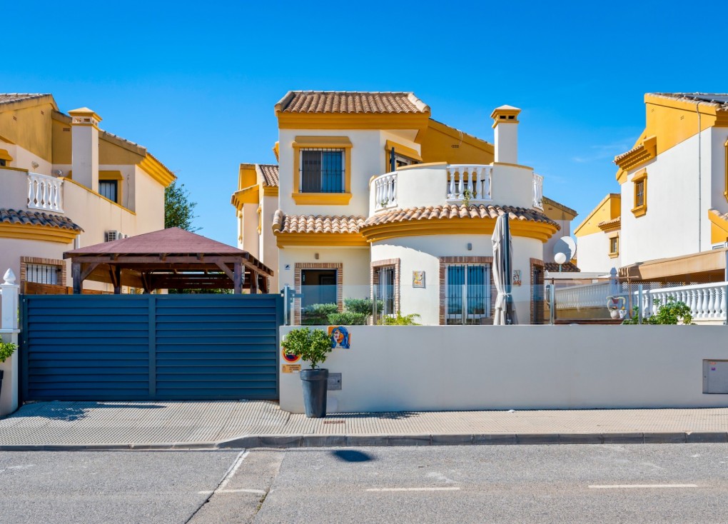 Resale - Chalet - El Raso - EL RASO