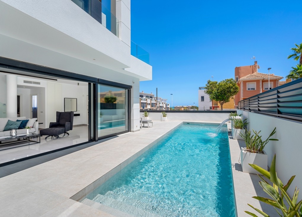 Resale - Chalet - Guardamar del Segura