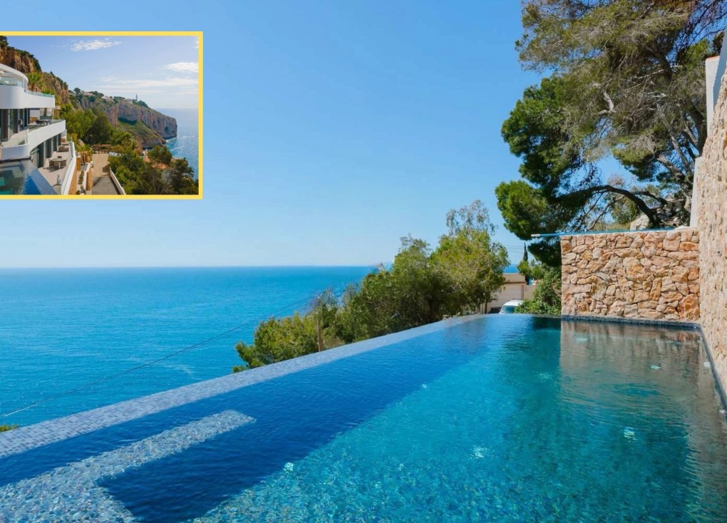 Resale - Chalet - Jávea - Arenal