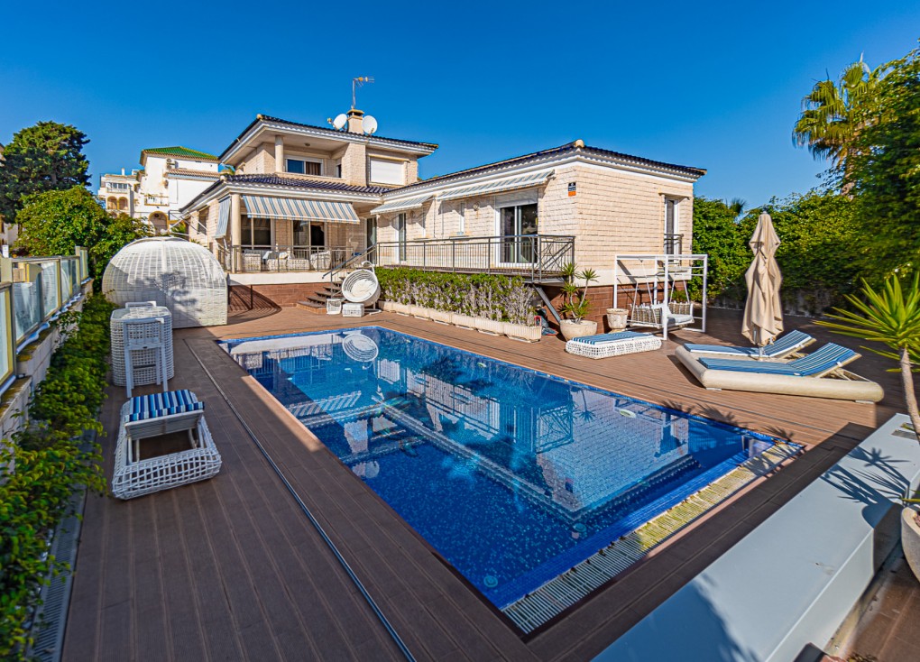 Resale - Chalet - La Mata - LA MATA